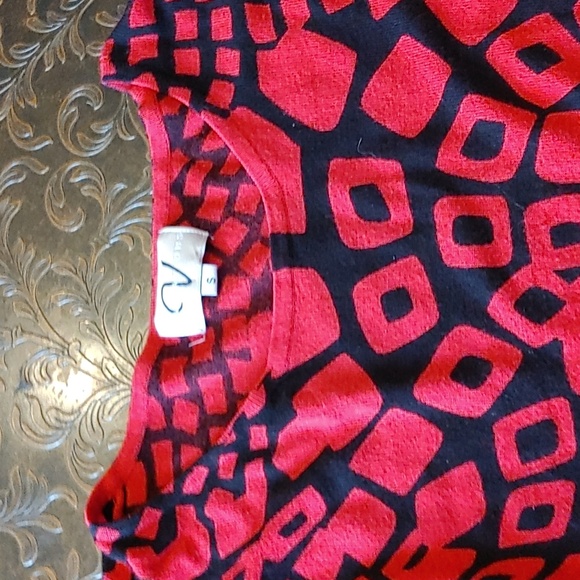 Variations Sweater Sz Sm - Picture 3 of 4